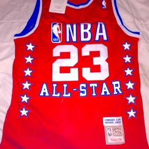 NBA legend!!!!Final price drop.NO offers